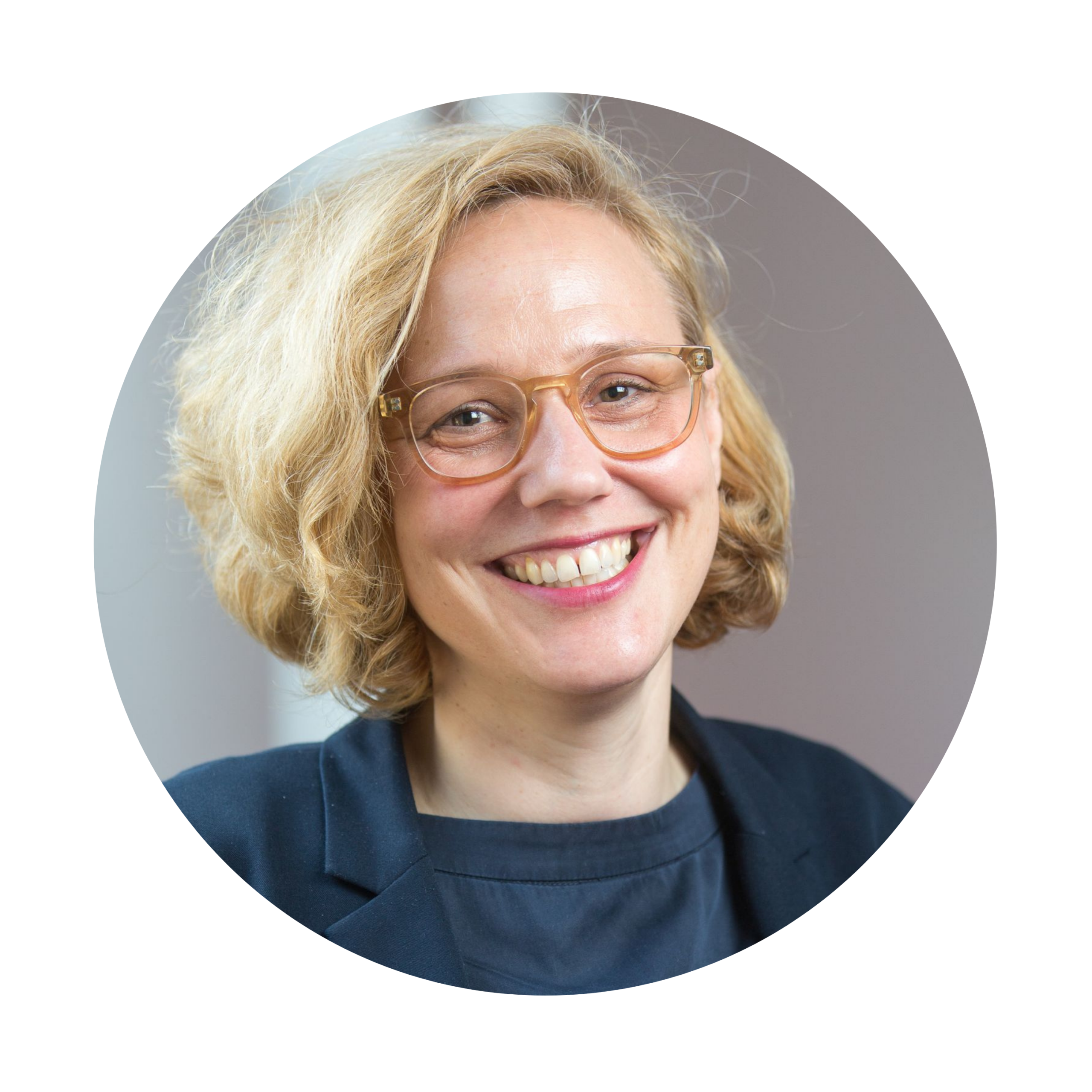 Stephanie Agethen (sie/ihr)